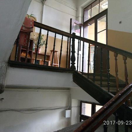 Lviv Appartment On Yaroslava Mudrogo 14 Eksteriør bilde