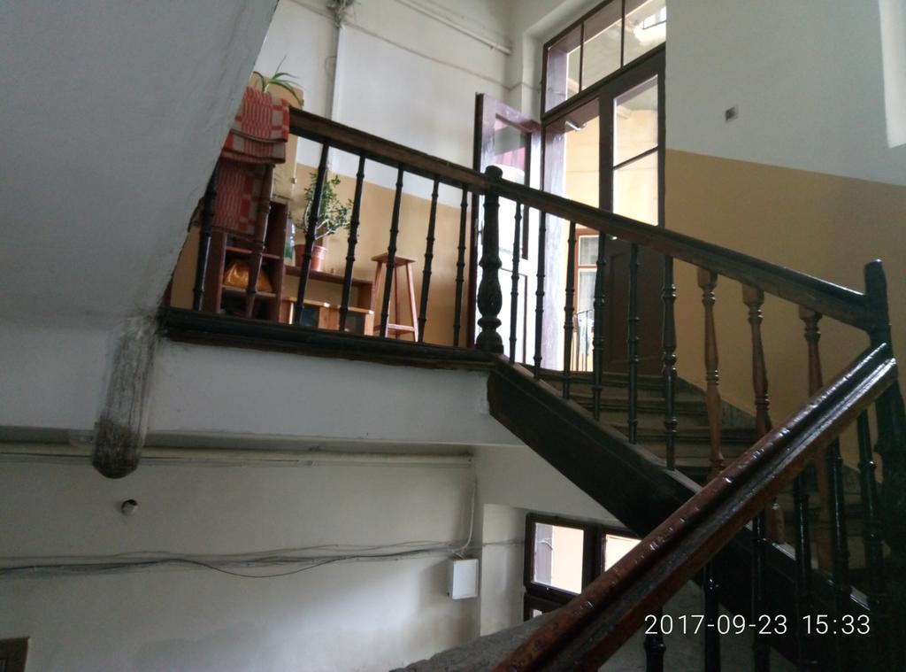 Lviv Appartment On Yaroslava Mudrogo 14 Eksteriør bilde
